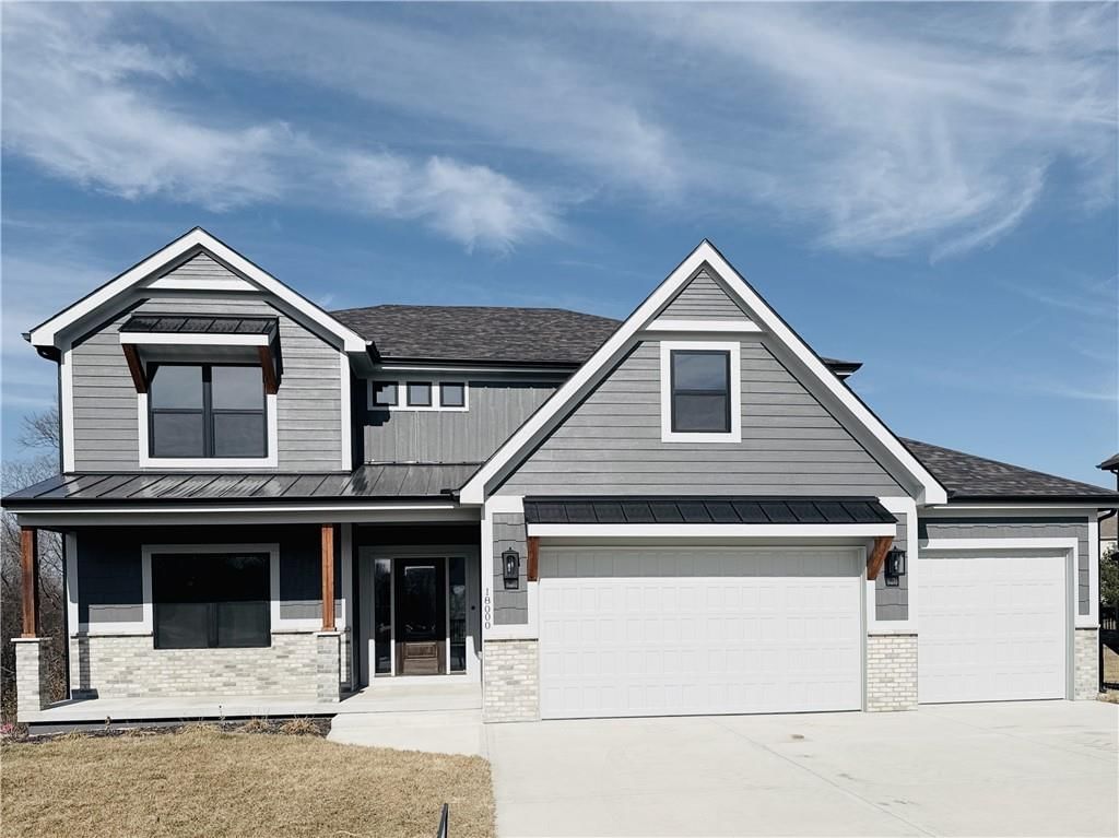 18000 N Peach Blossom Drive — photo 1