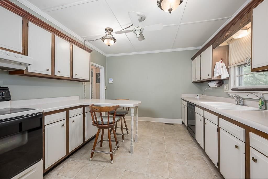 501 S Home Street — photo 10