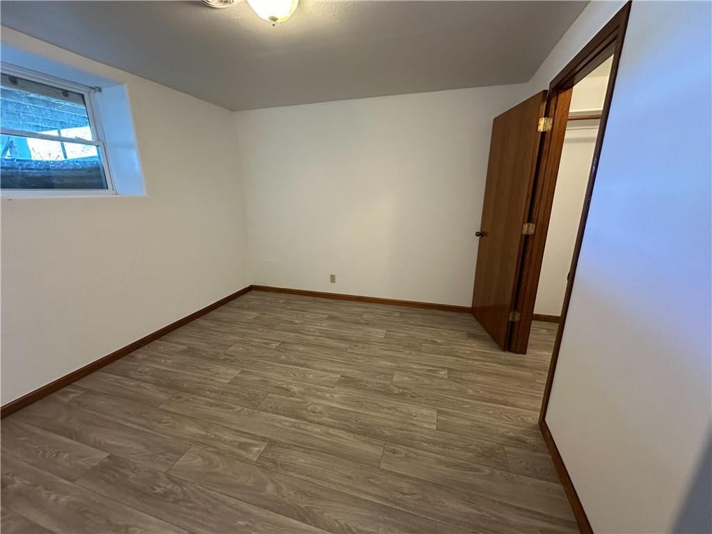 619 N Highway V Highway — photo 47