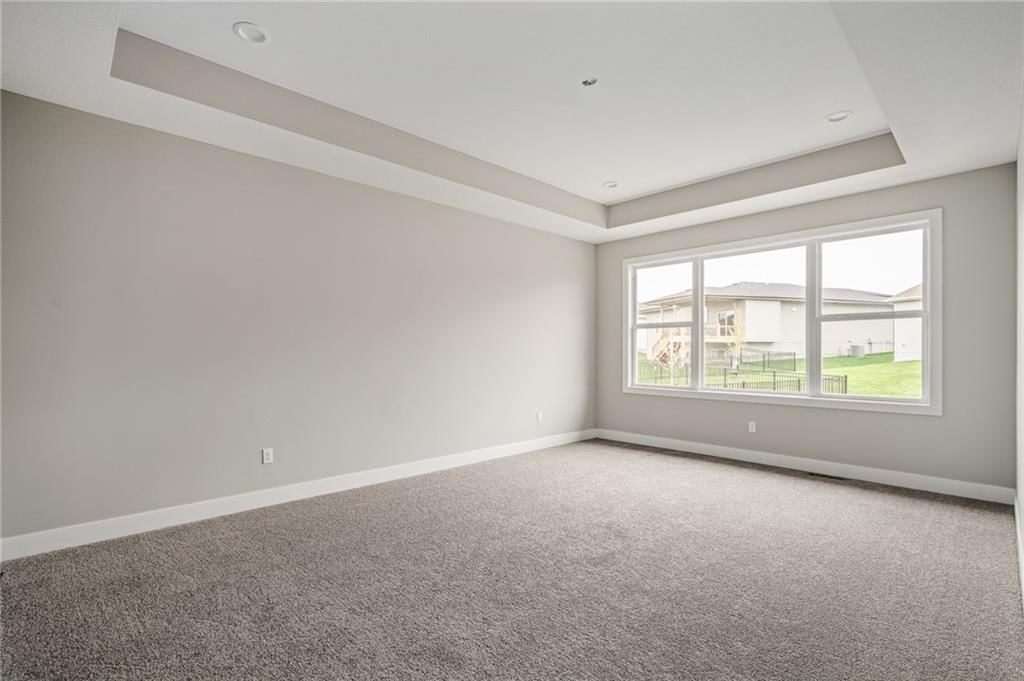 Photo 9 of 11 - 9164 Saddletop Street