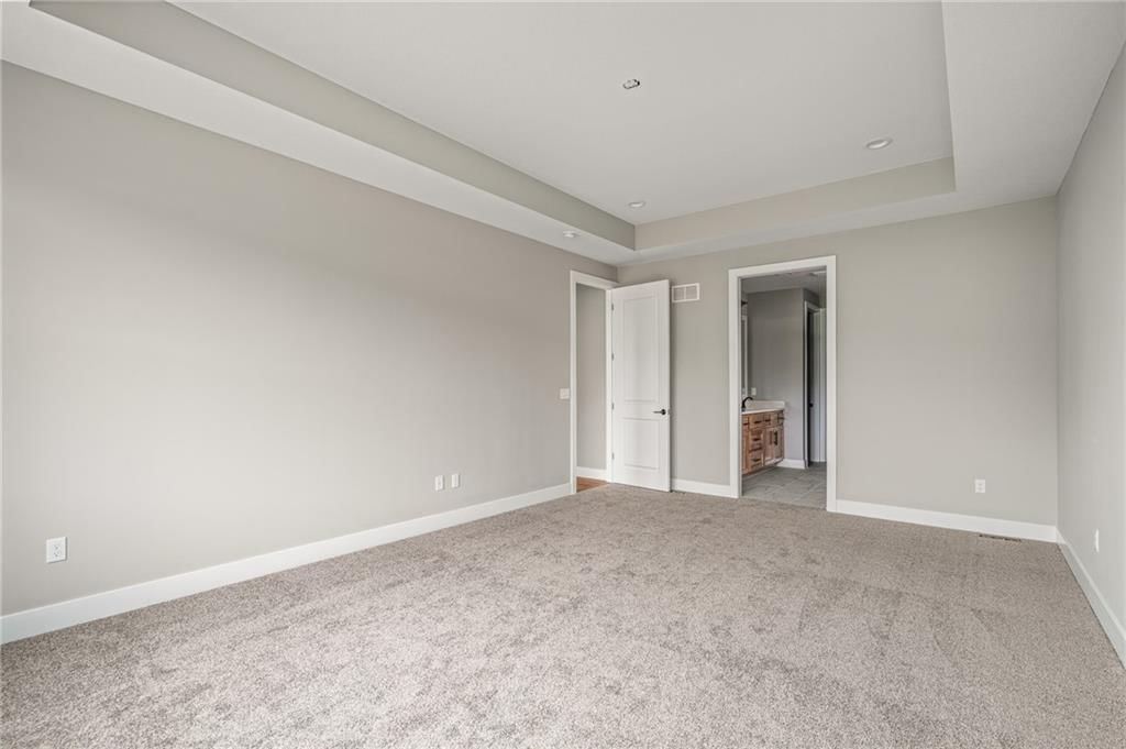 Photo 10 of 11 - 9164 Saddletop Street