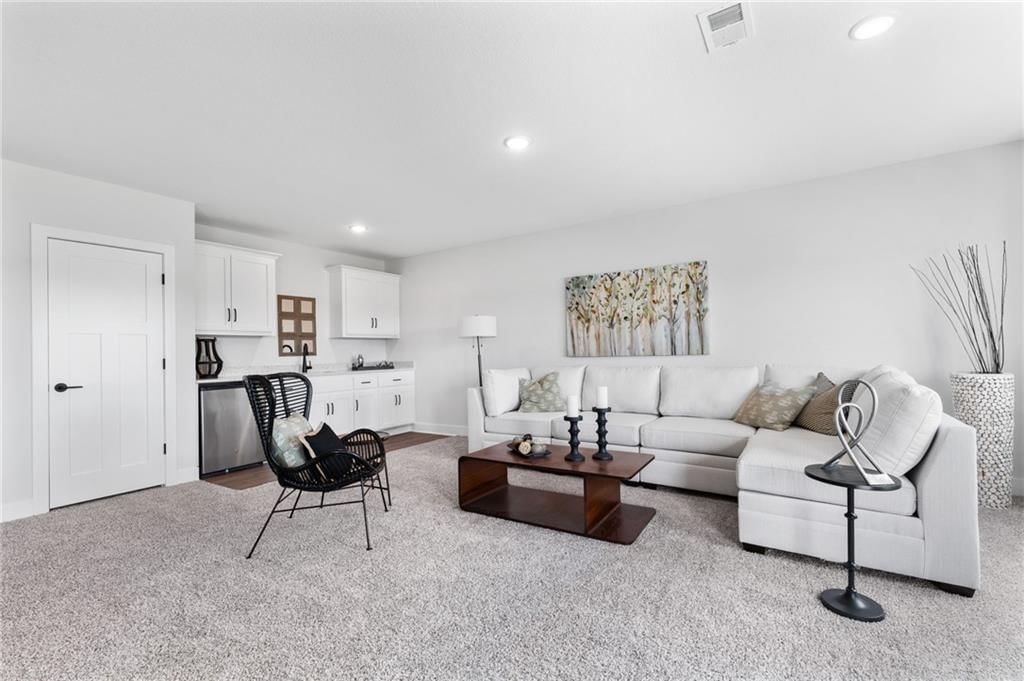 1526 N 162nd Circle — photo 30