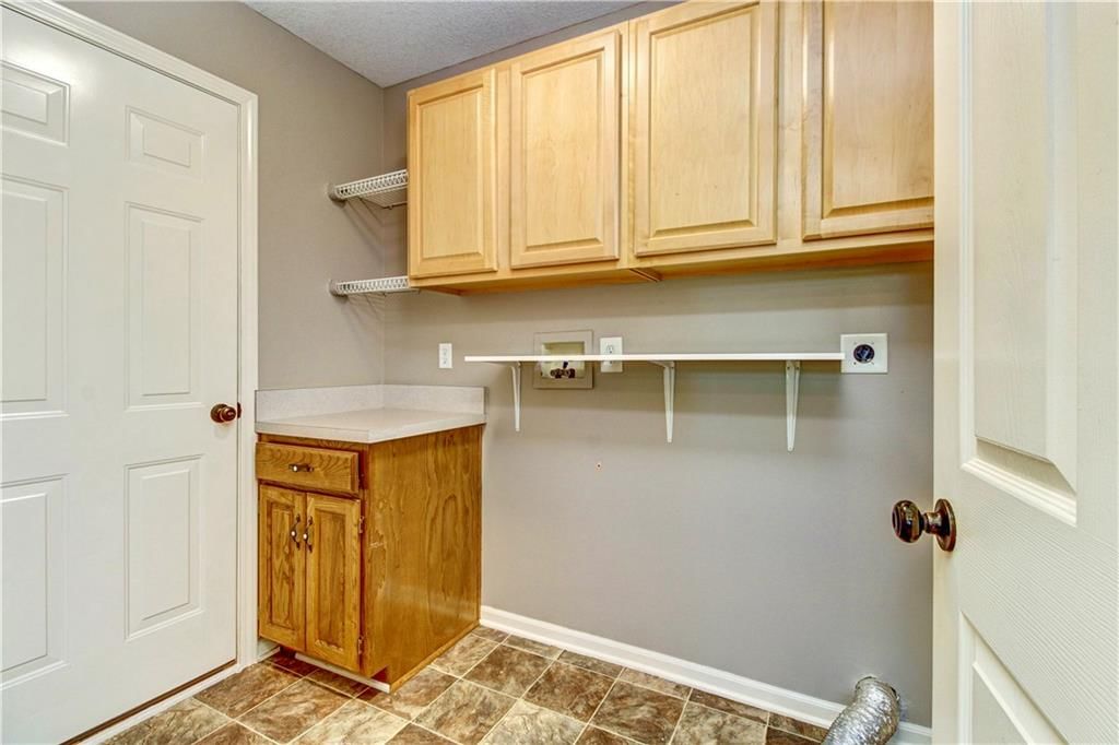400 SW Saddlewood Court — photo 14