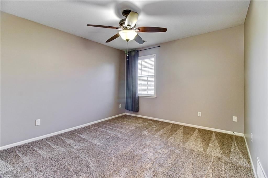 400 SW Saddlewood Court — photo 20