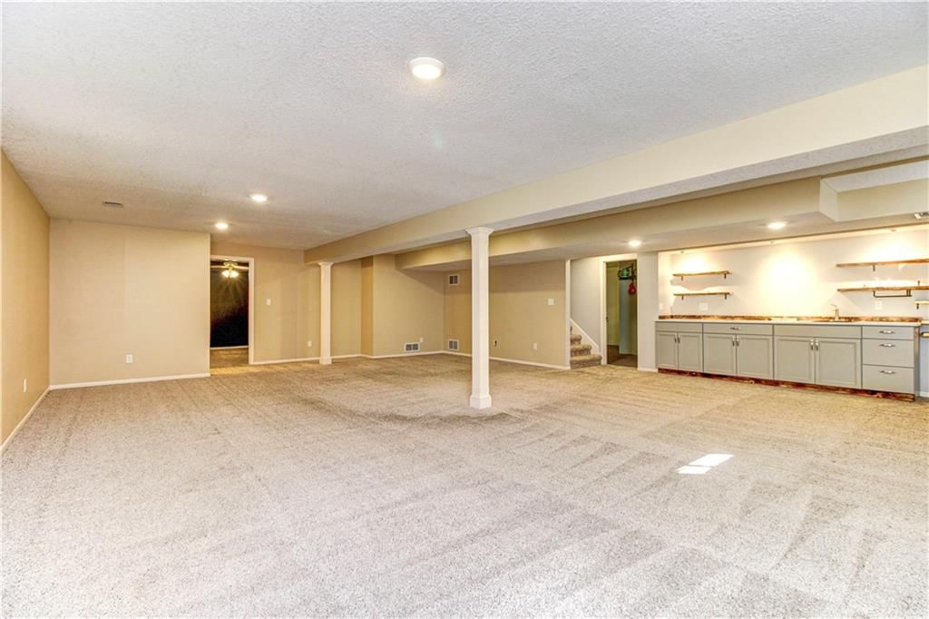 400 SW Saddlewood Court — photo 26