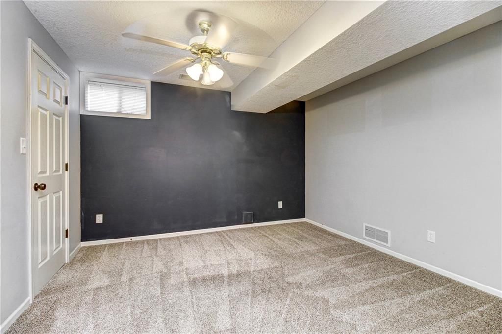 400 SW Saddlewood Court — photo 30
