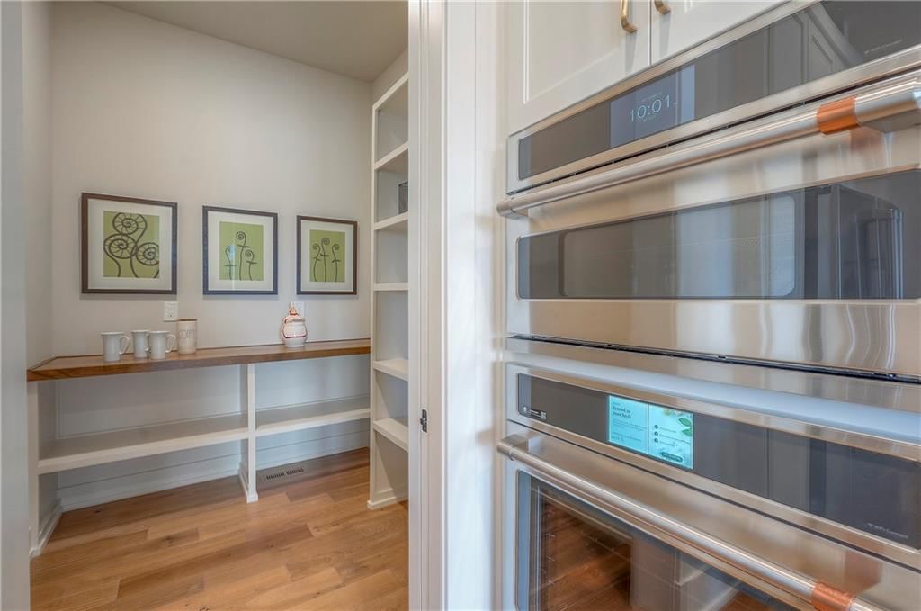 8200 Westlake Drive — photo 30