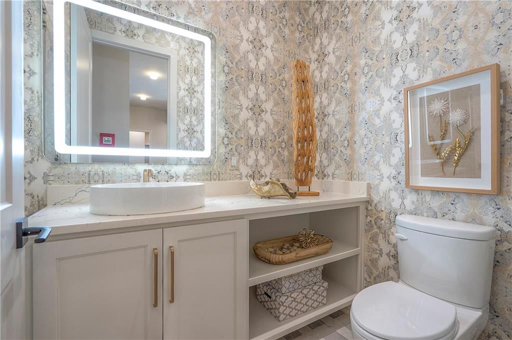 8200 Westlake Drive — photo 35
