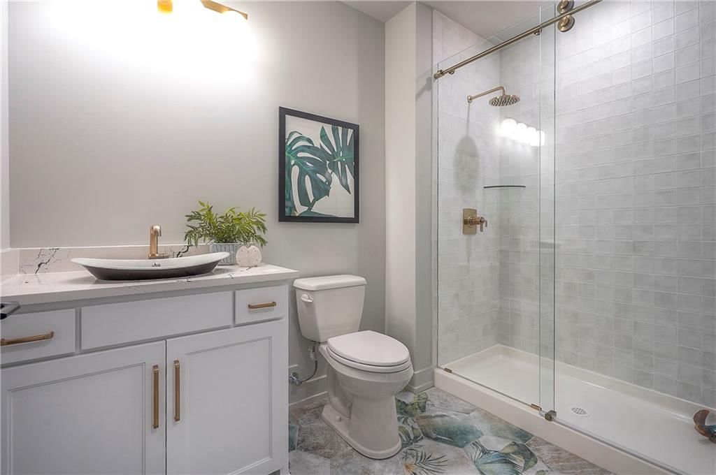 8200 Westlake Drive — photo 56