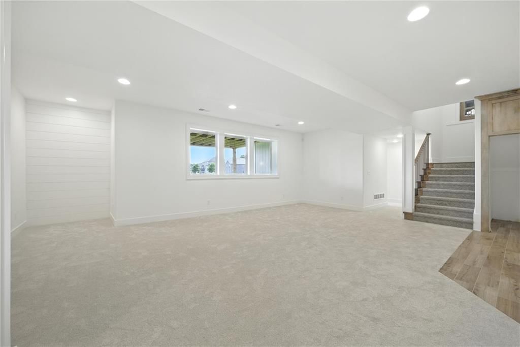 1807 Halls Creek Avenue — photo 28