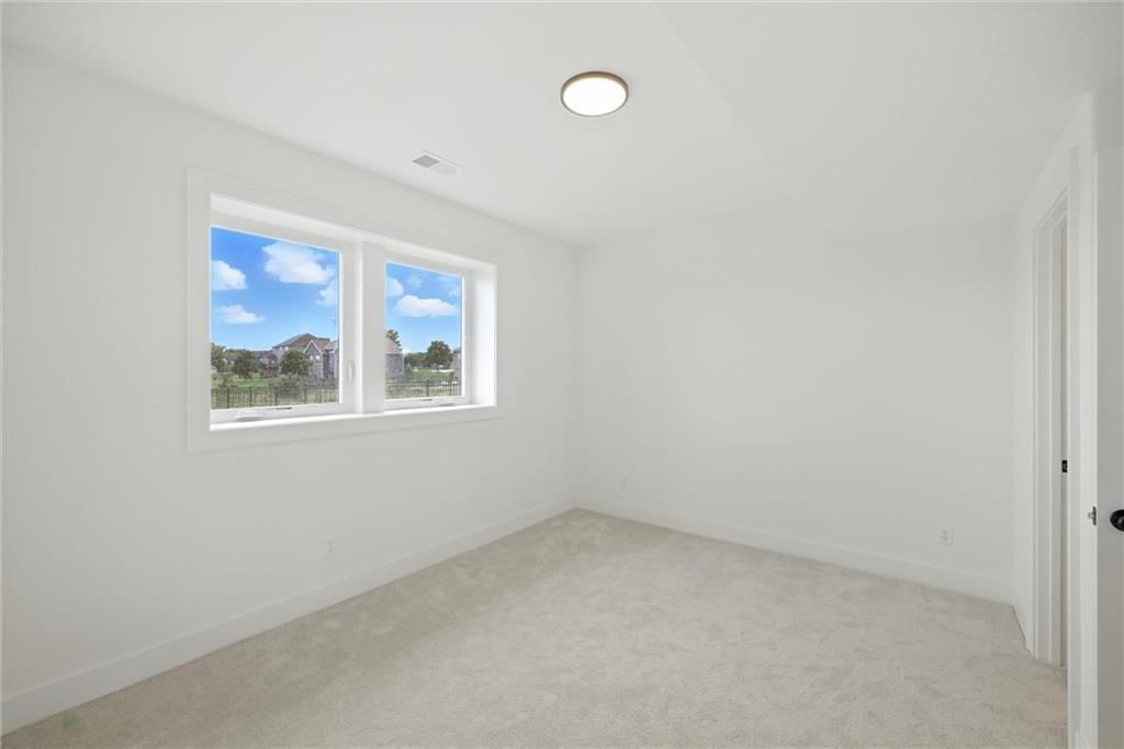 1807 Halls Creek Avenue — photo 30
