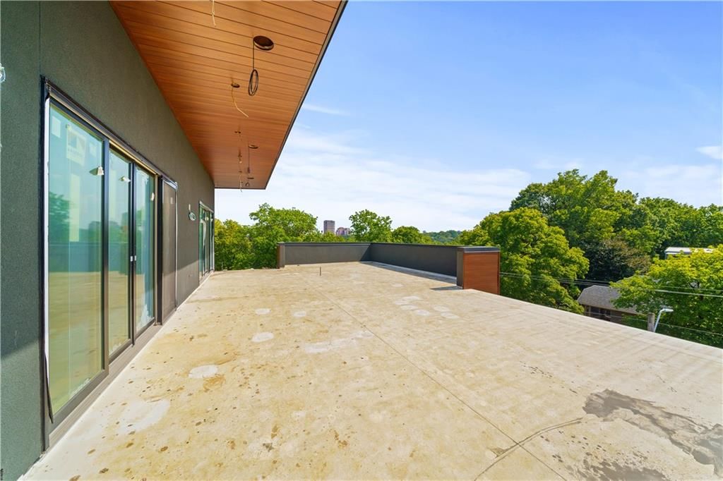 1210 W 48th Street — photo 7
