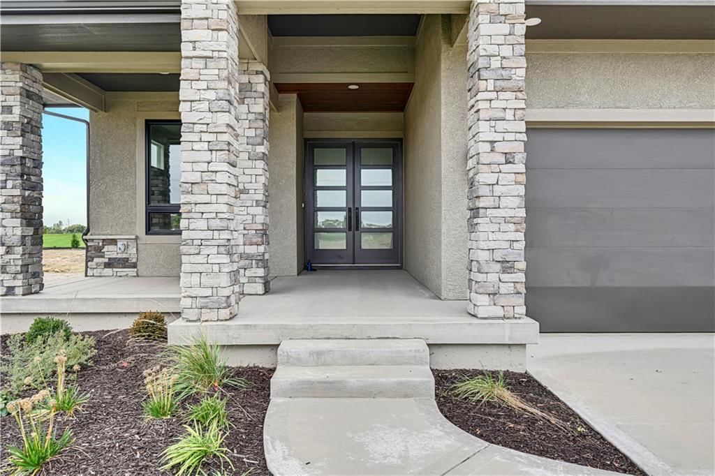 17316 Earnshaw Street — photo 4