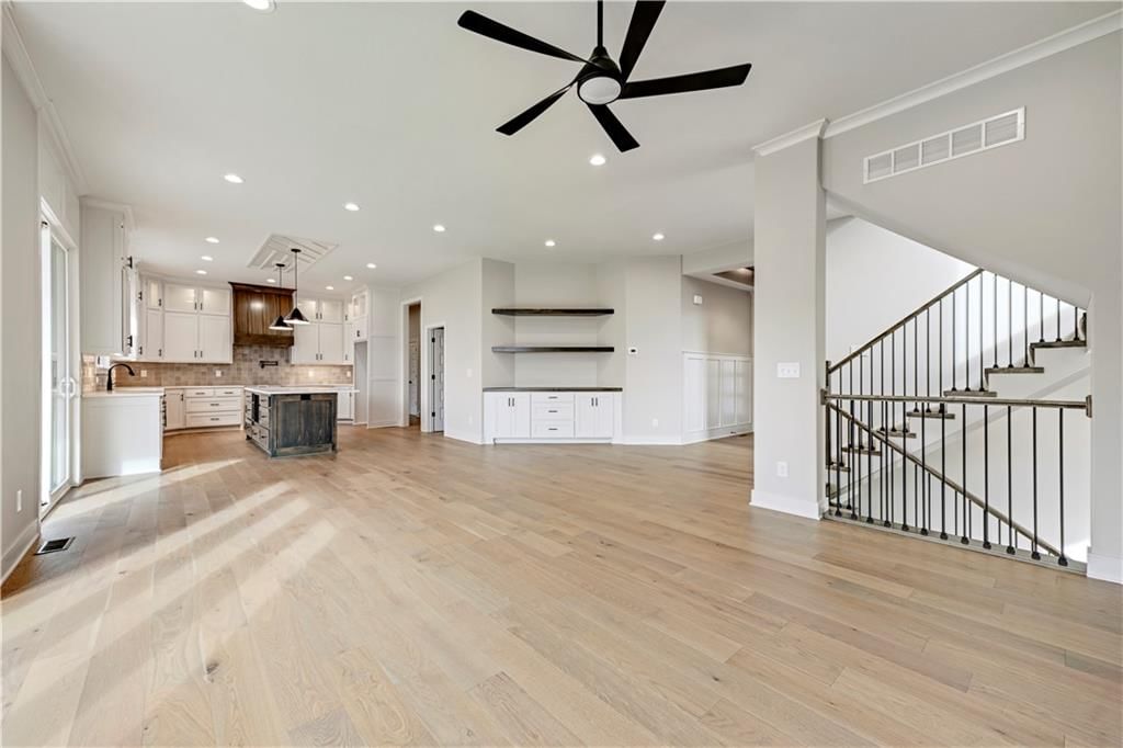 17316 Earnshaw Street — photo 13