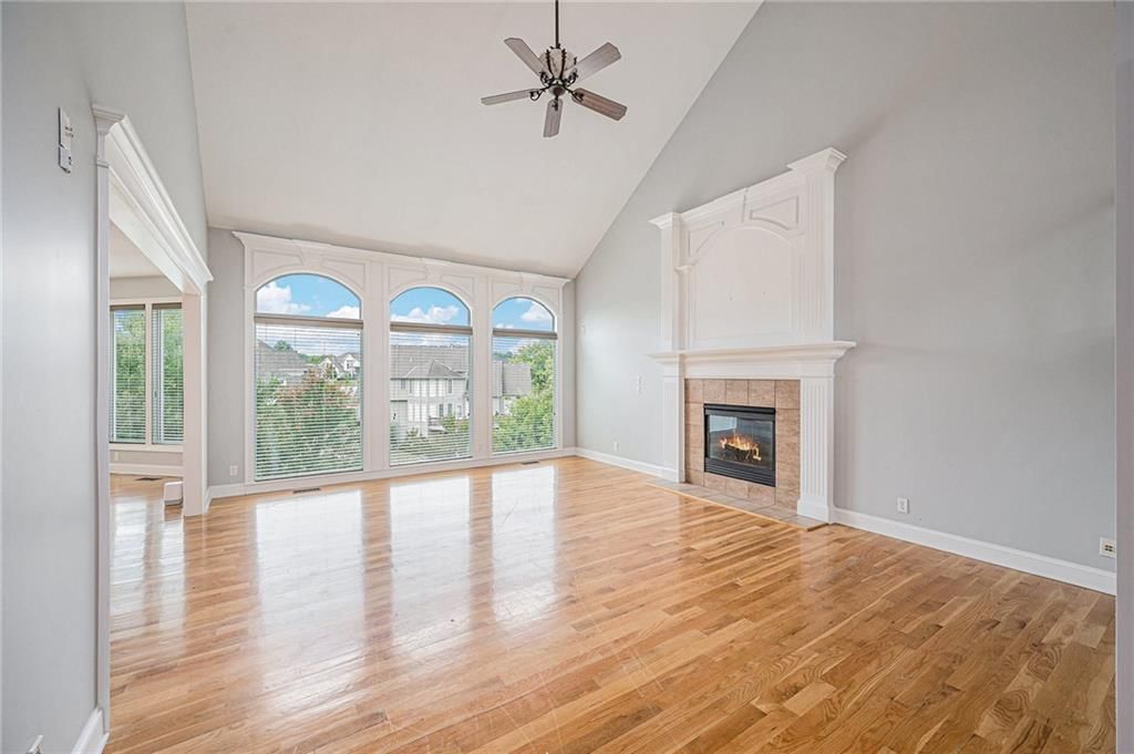 6308 N Cypress Avenue — photo 7