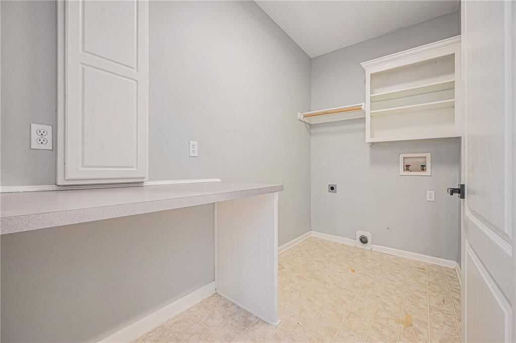 6308 N Cypress Avenue — photo 15