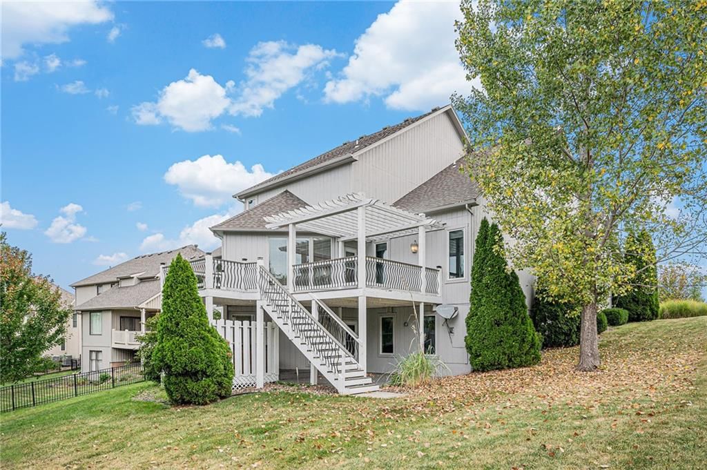 6308 N Cypress Avenue — photo 48