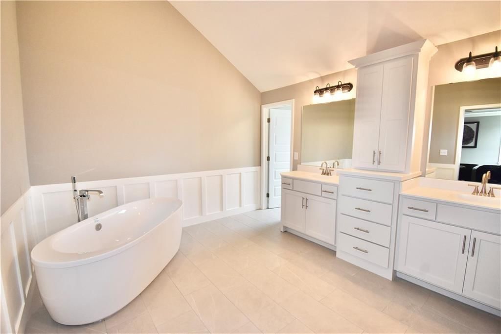2354 SW Hickory Lane — photo 24
