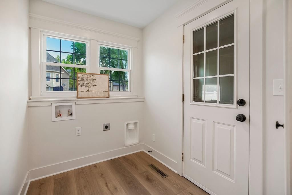 407 S Paola Street — photo 33
