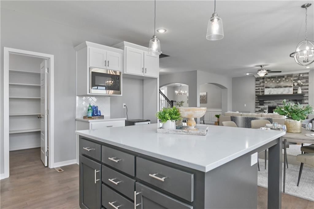 11385 S Emerald Street — photo 14