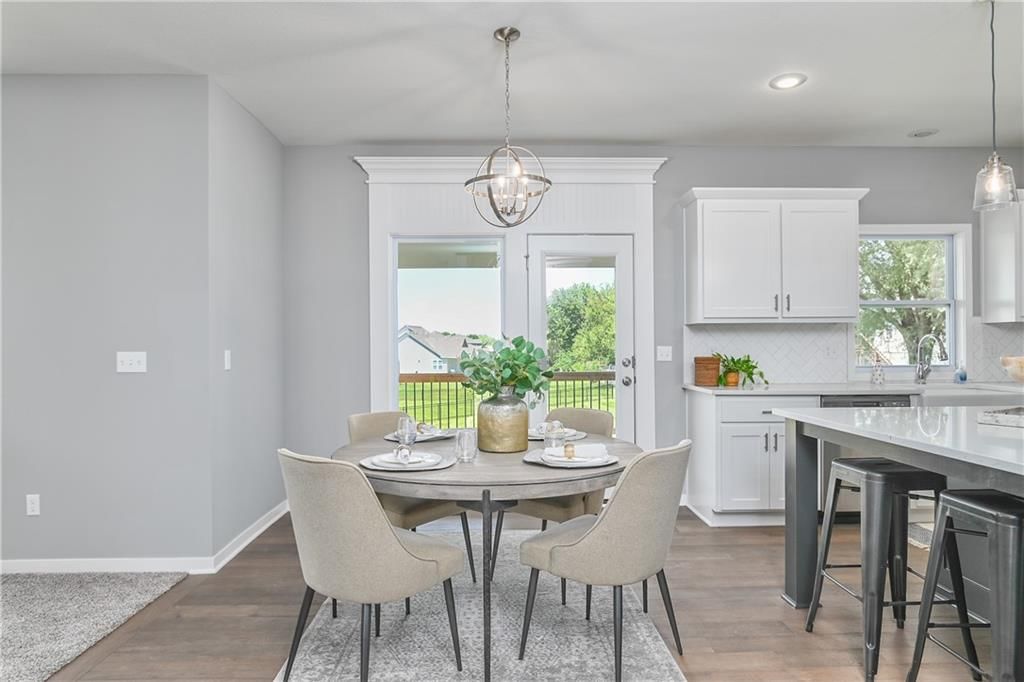 11385 S Emerald Street — photo 17
