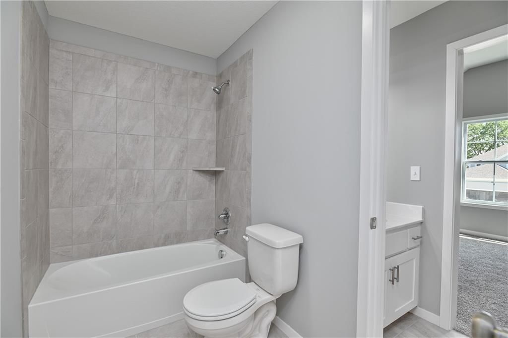 11385 S Emerald Street — photo 32