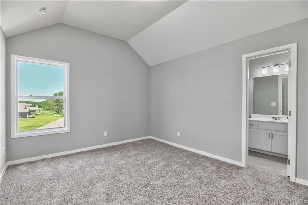 11385 S Emerald Street — photo 34