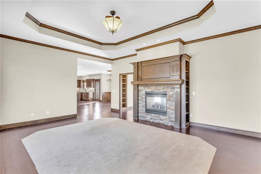 22621 Cole Court — photo 9