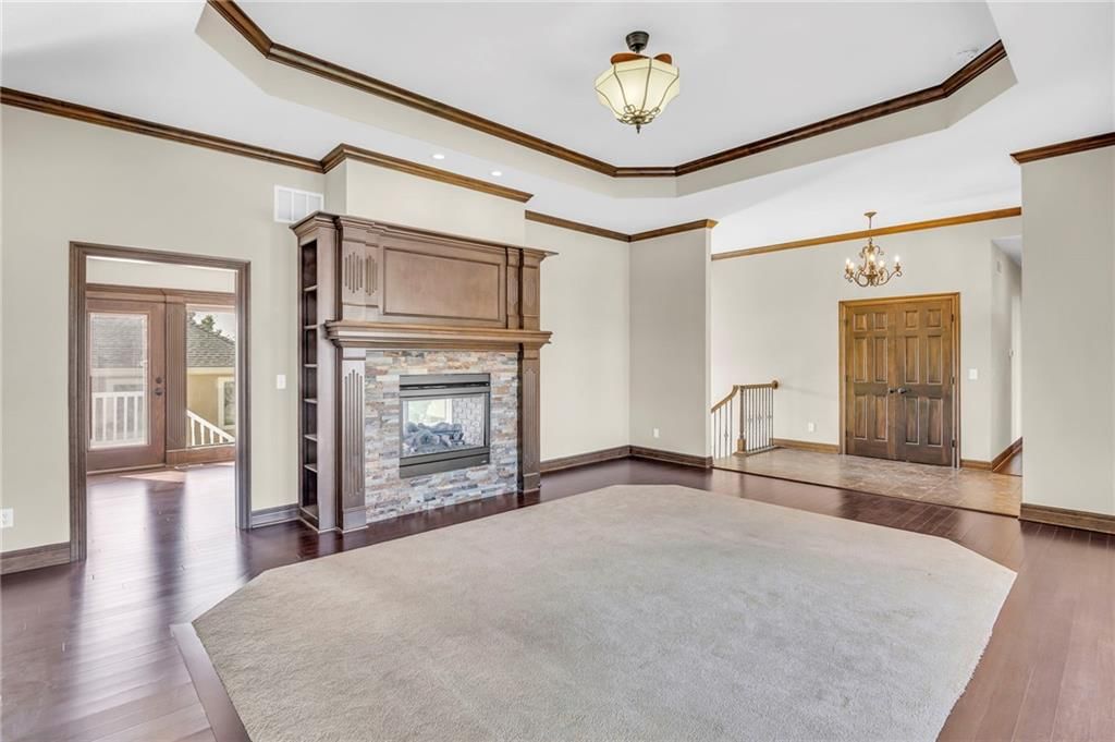 22621 Cole Court — photo 10
