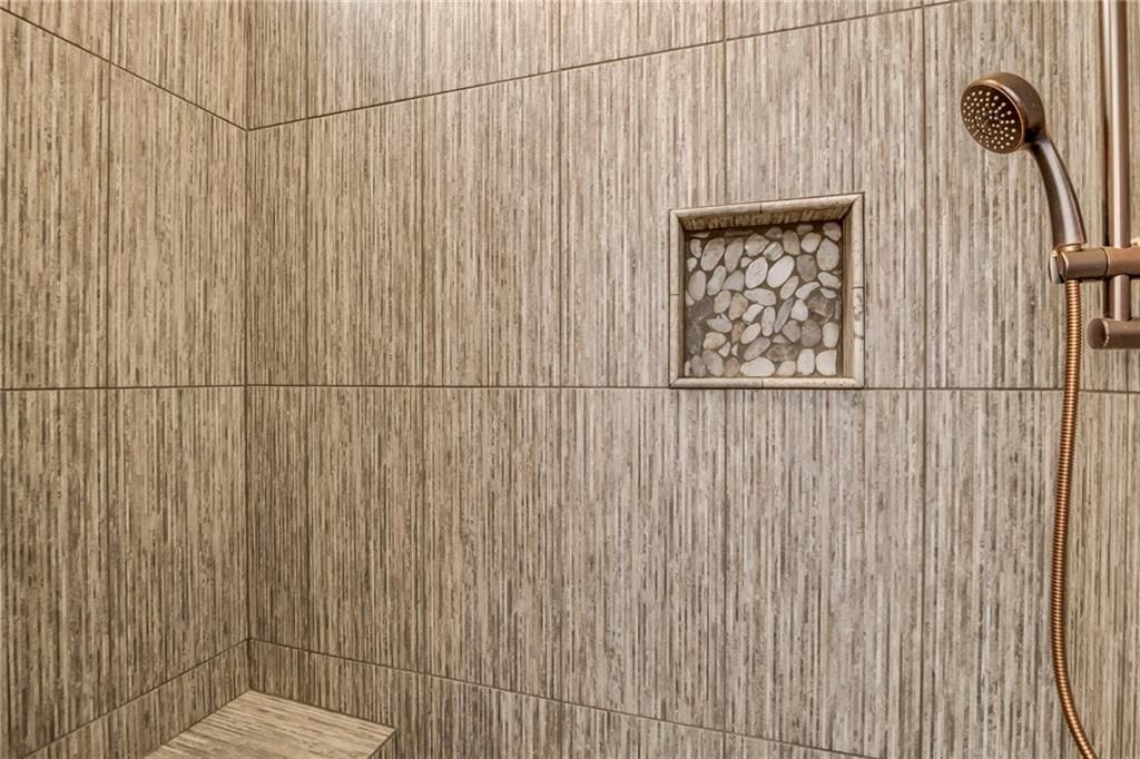22621 Cole Court — photo 27