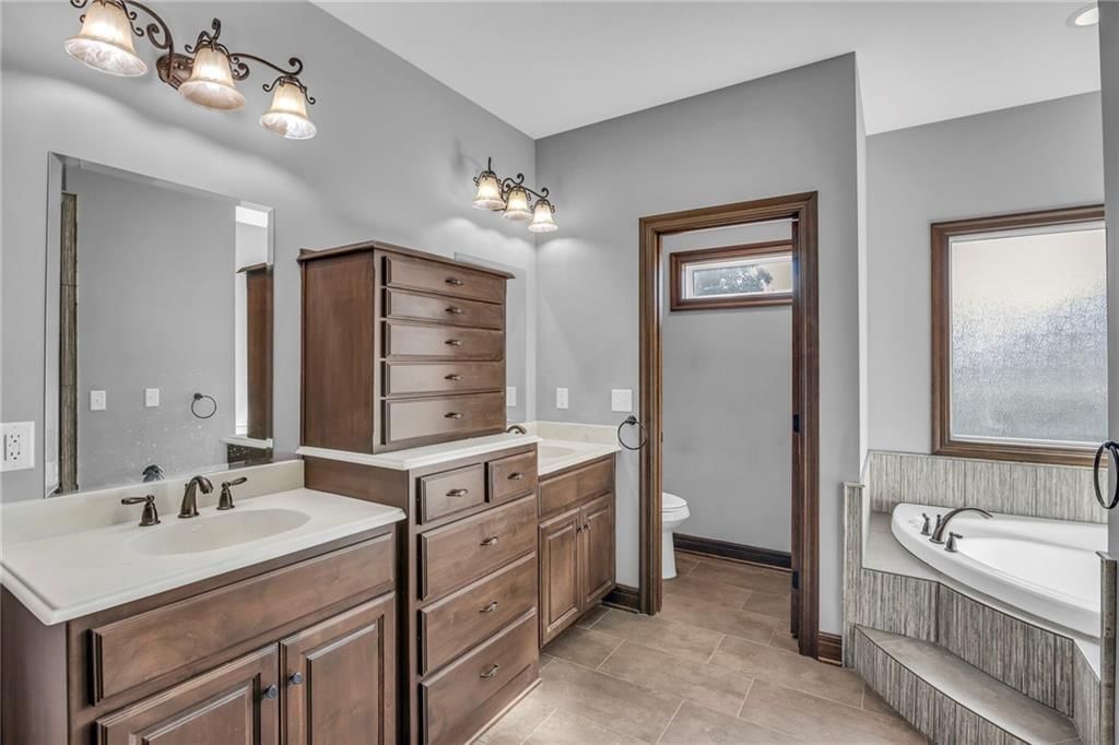 22621 Cole Court — photo 28