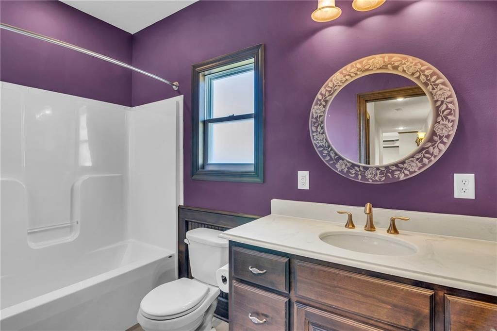 22621 Cole Court — photo 36