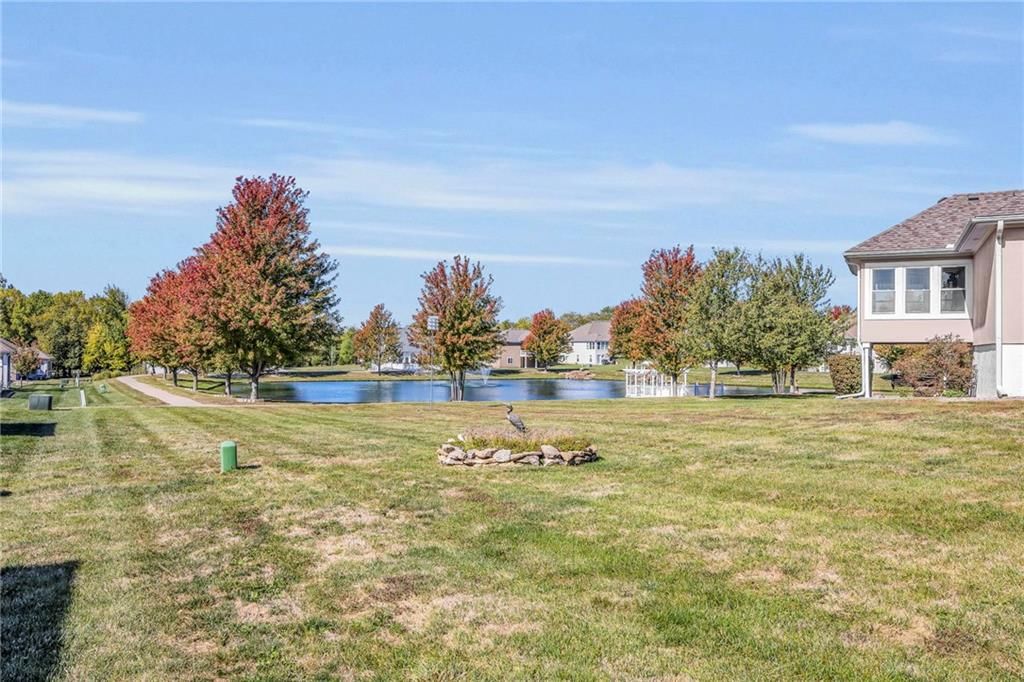 22621 Cole Court — photo 47