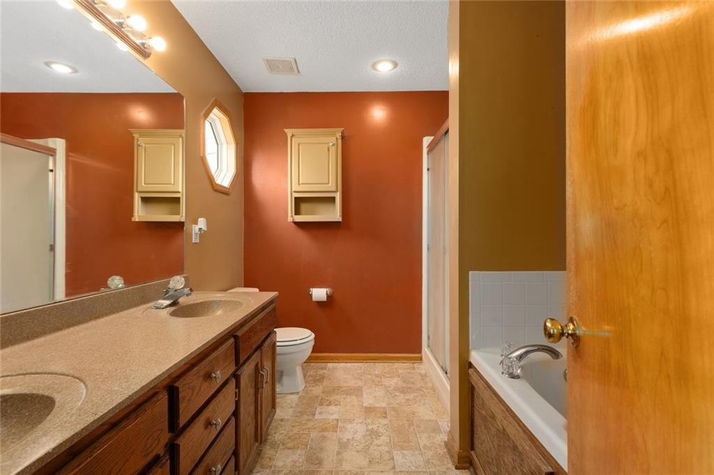 10419 N Virginia Avenue — photo 20