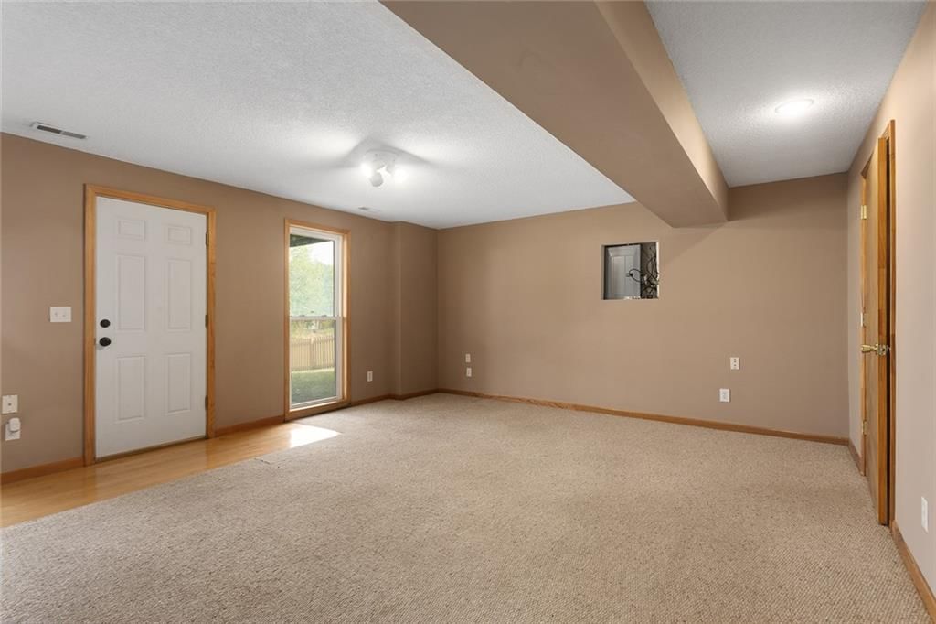 10419 N Virginia Avenue — photo 28