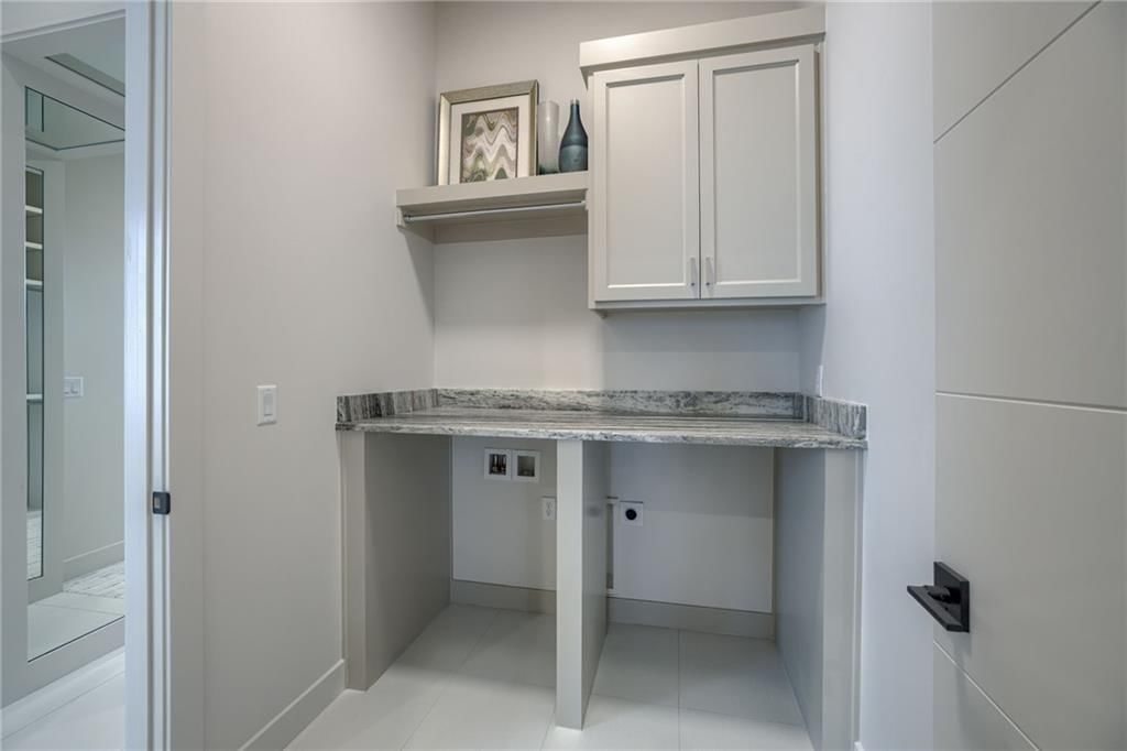 4511 W 136th Street — photo 19