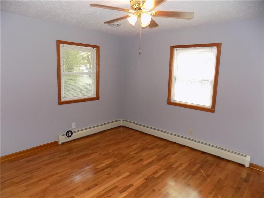 328 W 15th Street — photo 8