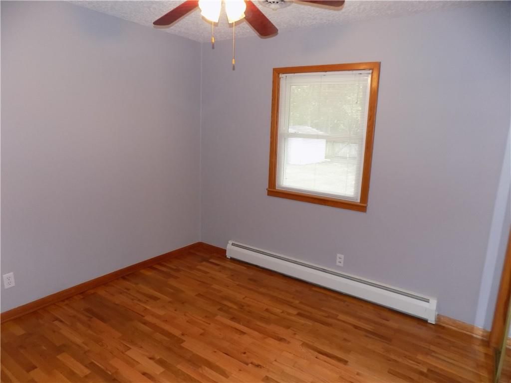 328 W 15th Street — photo 9