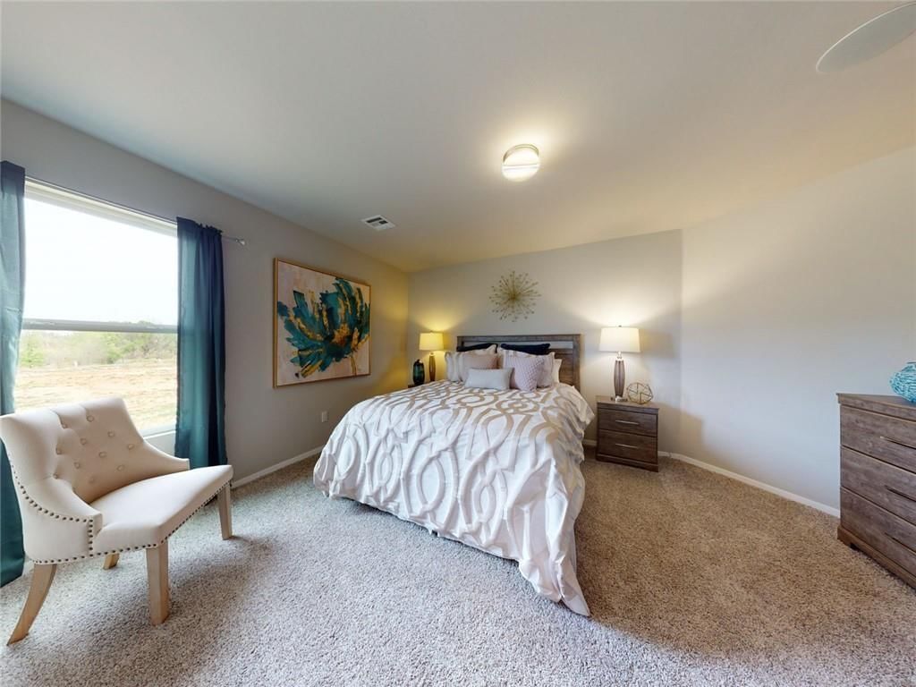 Photo 15 of 18 - 20269 W 194th Street