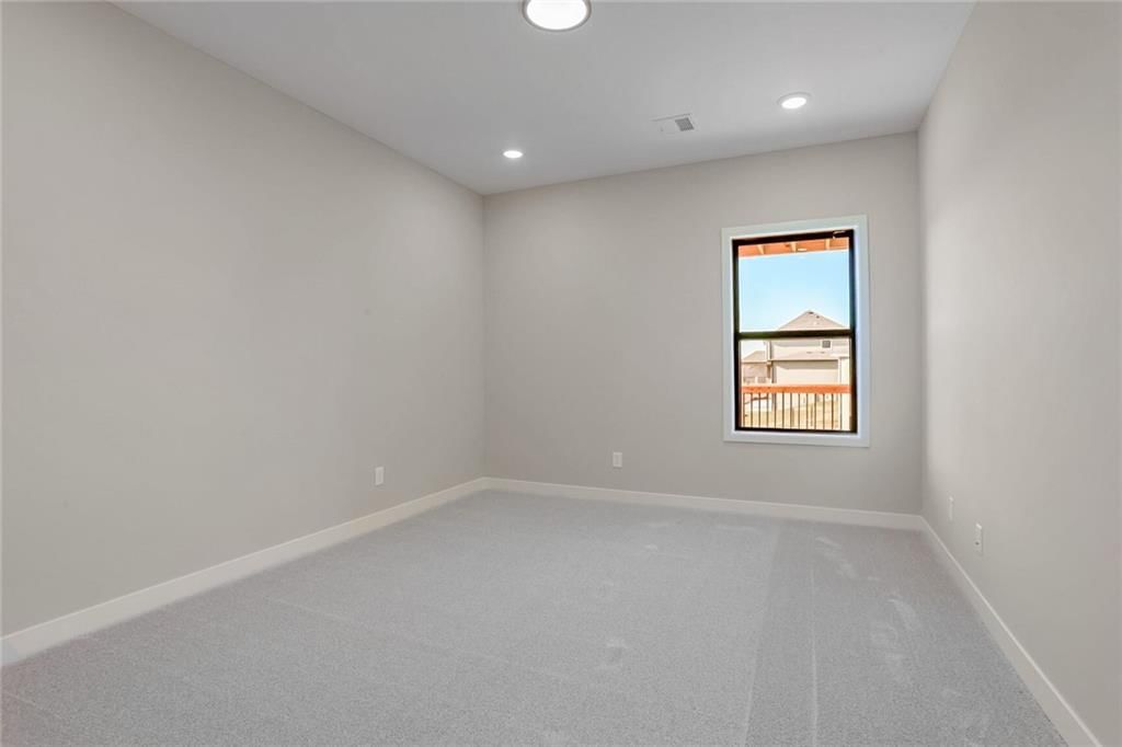 7090 NW Forest Lakes Drive — photo 22