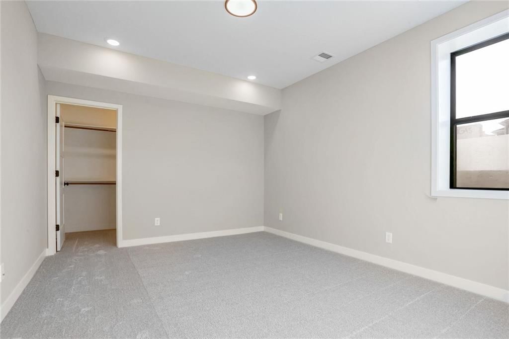 7090 NW Forest Lakes Drive — photo 24