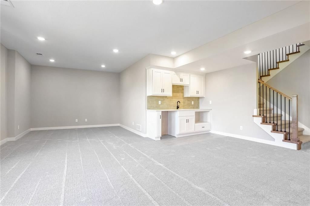 7090 NW Forest Lakes Drive — photo 31