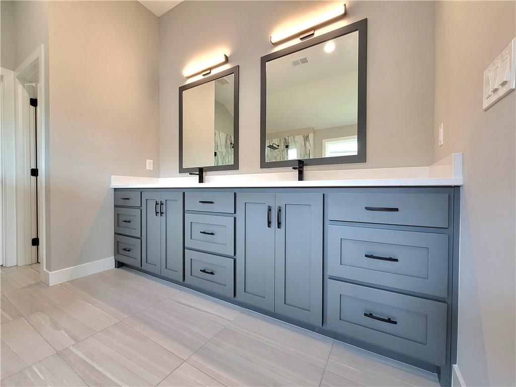 18268 Century Street — photo 36