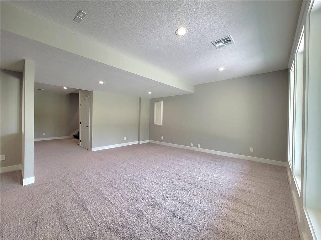 18268 Century Street — photo 41