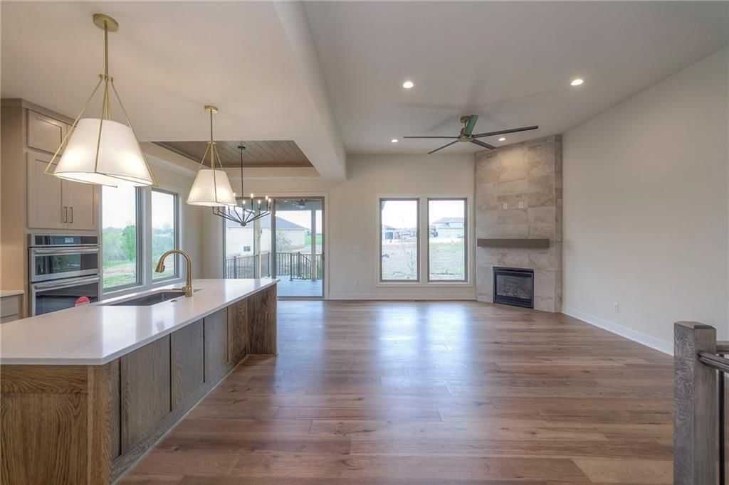 906 Savannah Lane — photo 13