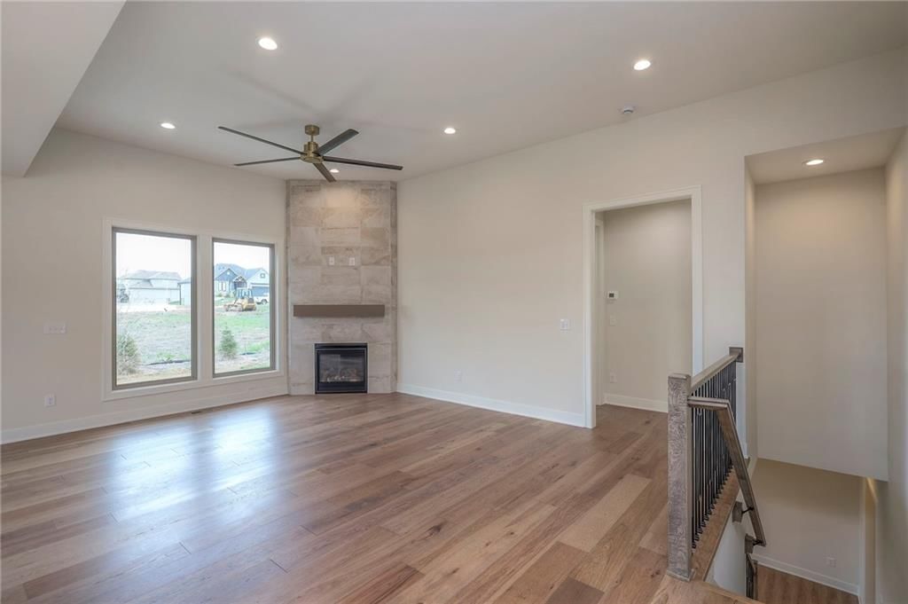 906 Savannah Lane — photo 14