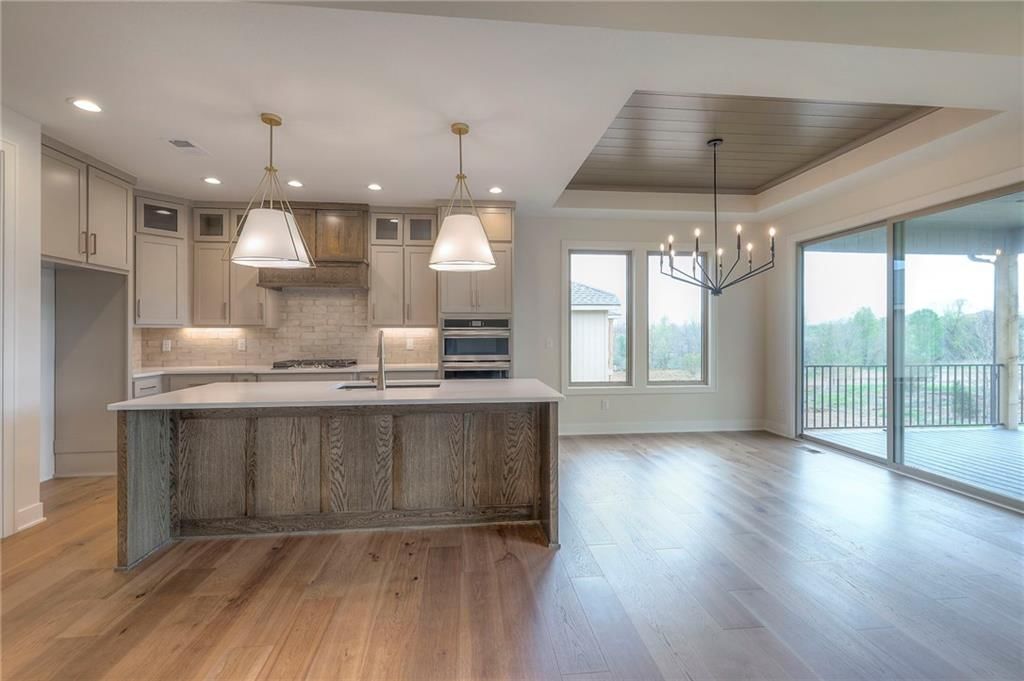 906 Savannah Lane — photo 19