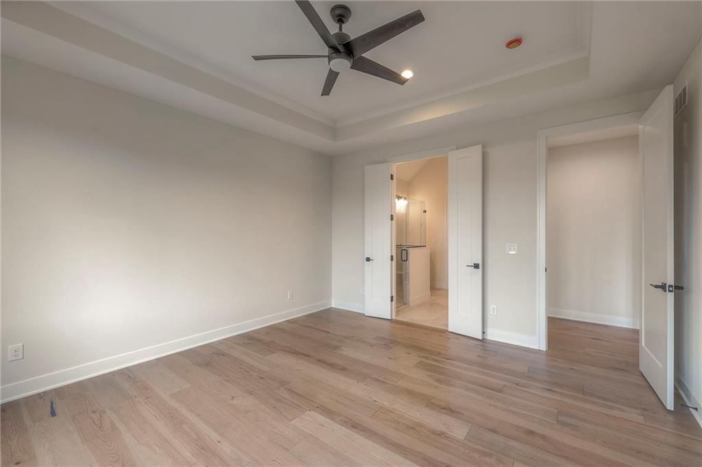 906 Savannah Lane — photo 29