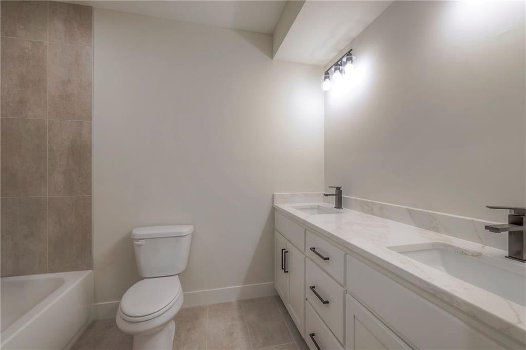 906 Savannah Lane — photo 49