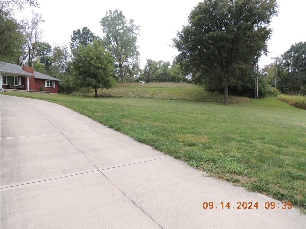 1611 S 88th Street — photo 13